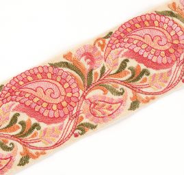Vyšívaná stuha šantung paisley vzor růžová