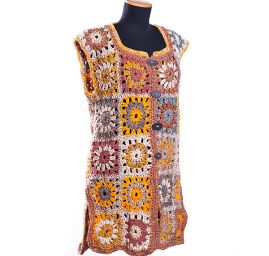 Háčkovaná vesta oranžový melír